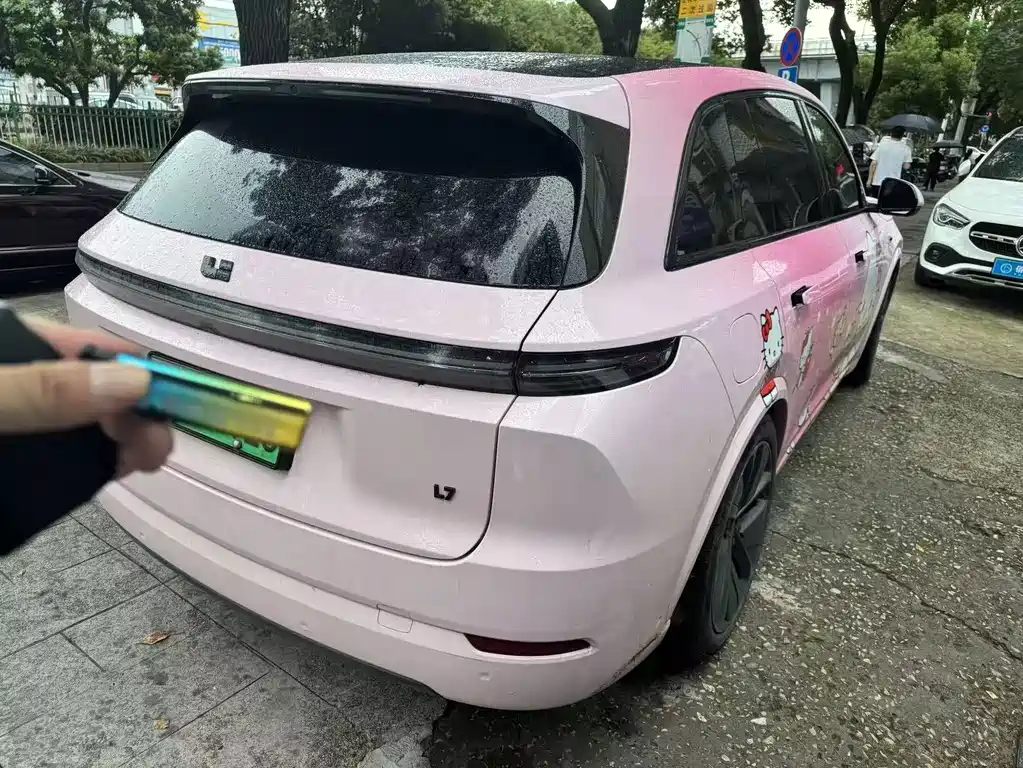 Li Auto L7 2023 Max — Фотографии автомобиля 10