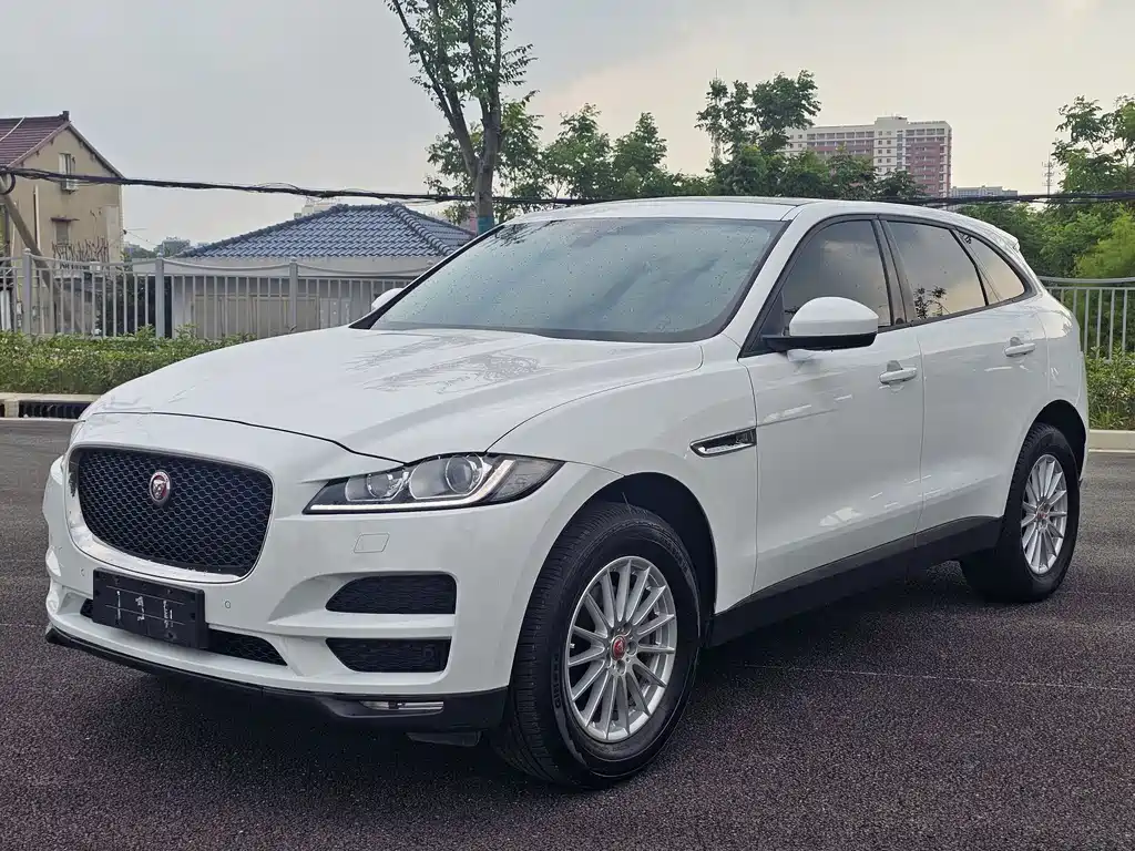 Jaguar F-Pace 2018 2.0T 4WD Premium