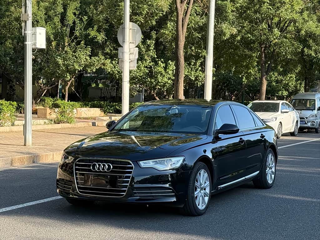 Audi A6L 2014 35 FSI Comfort