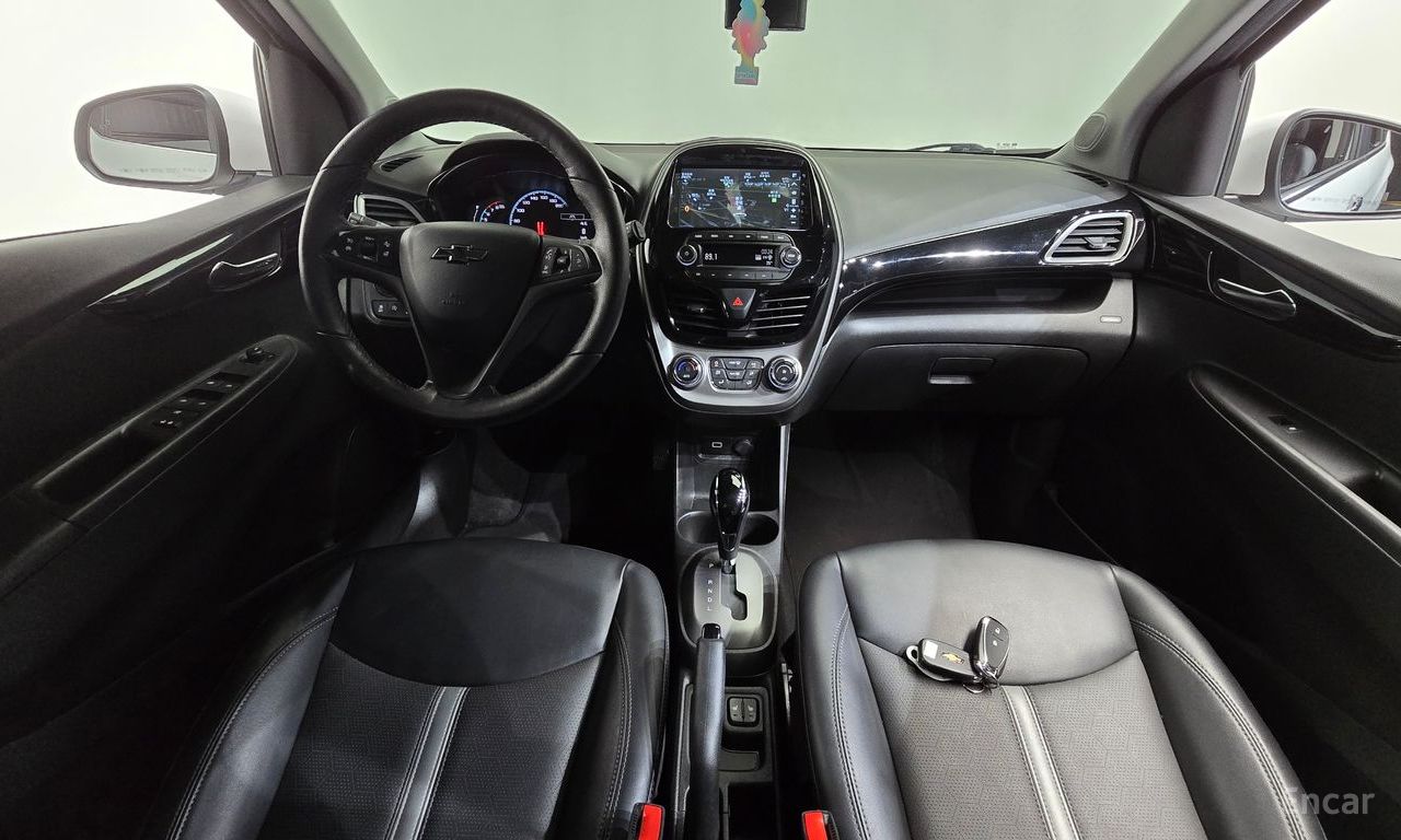 Chevrolet Spark — Фотографии автомобиля 4