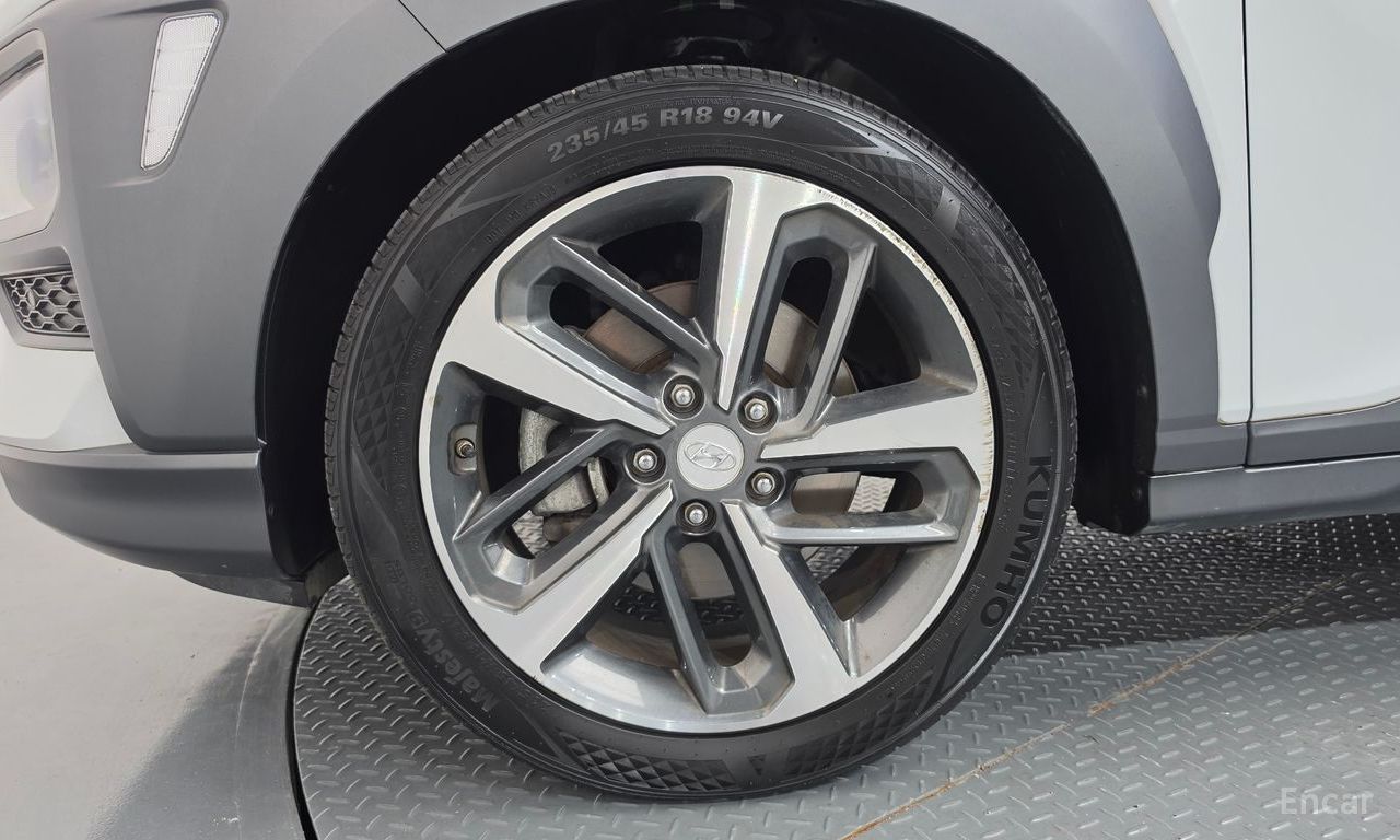 Hyundai Kona Premium — Фотографии автомобиля 5