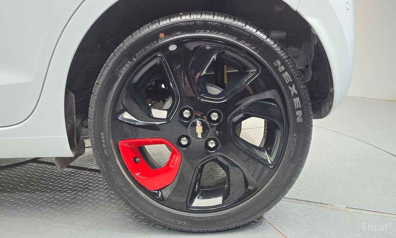 Chevrolet Spark — Фотографии автомобиля 21