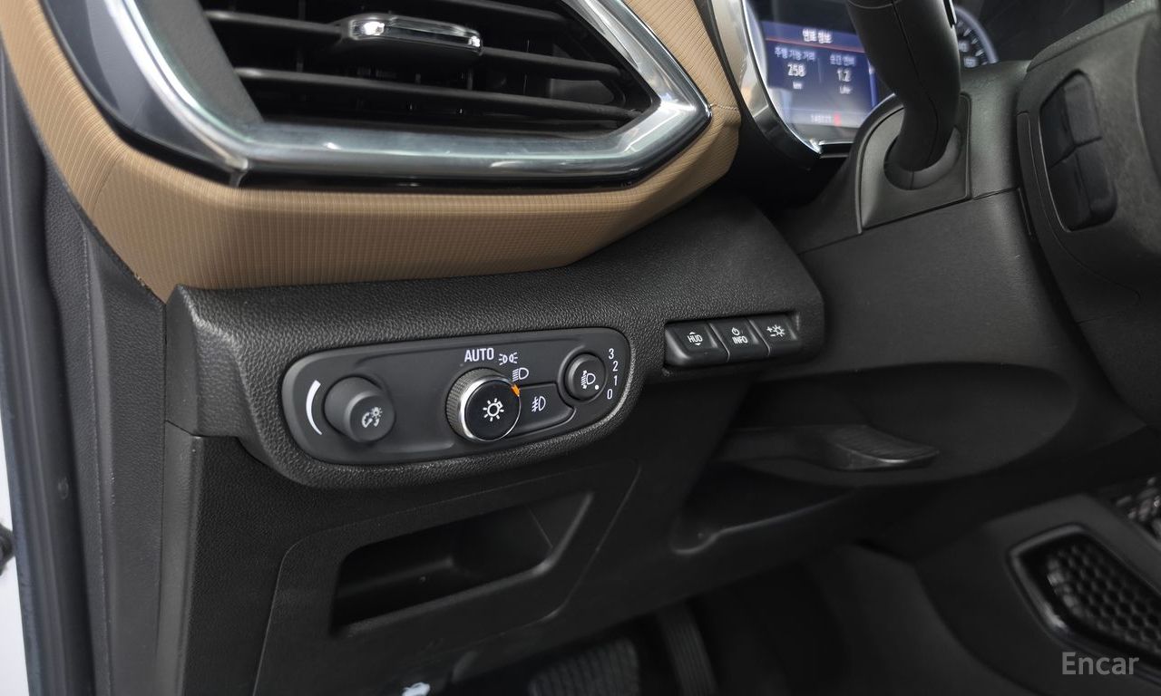 Chevrolet TrailBlazer 1.3 Turbo 2WD — Фотографии автомобиля 29