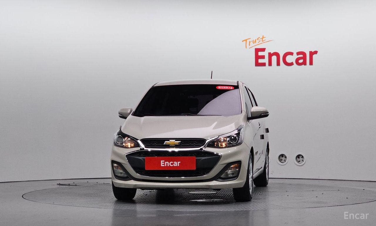 Chevrolet Spark — Фотографии автомобиля 3