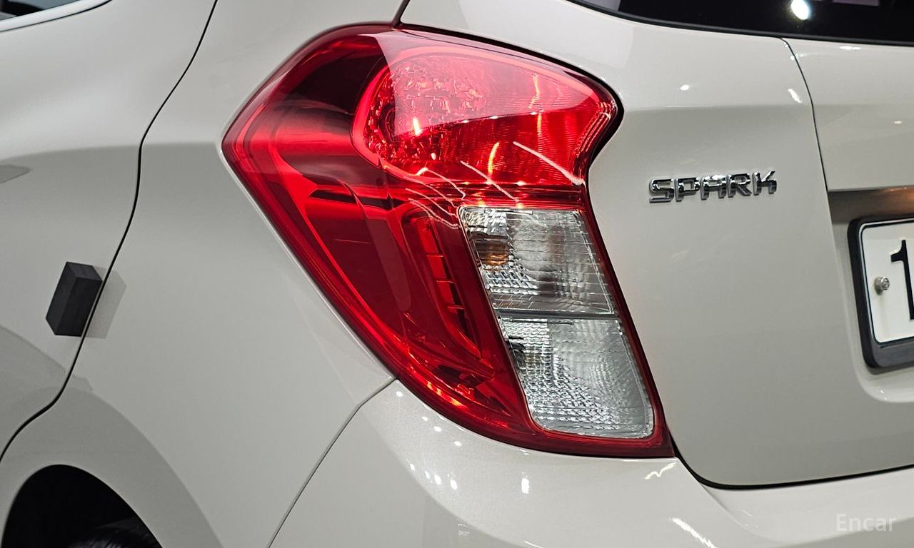 Chevrolet Spark — Фотографии автомобиля 23