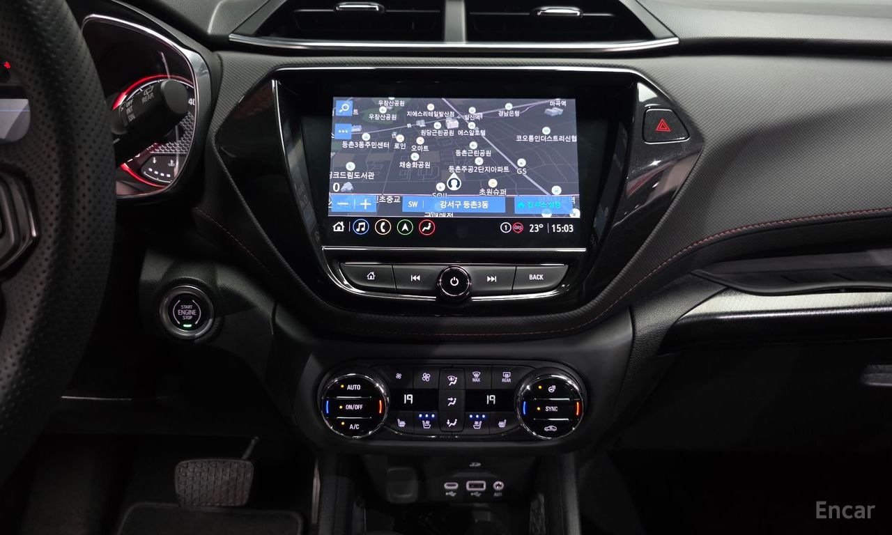 Chevrolet TrailBlazer RS — Фотографии автомобиля 14
