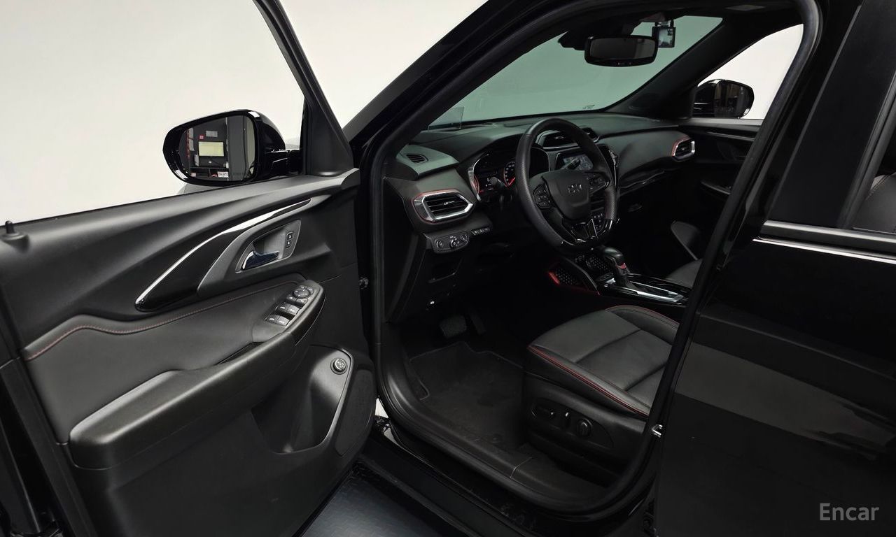 Chevrolet TrailBlazer RS — Фотографии автомобиля 10
