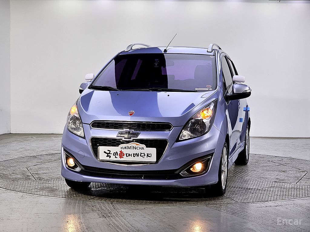 Chevrolet Spark Base — Фотографии автомобиля 2