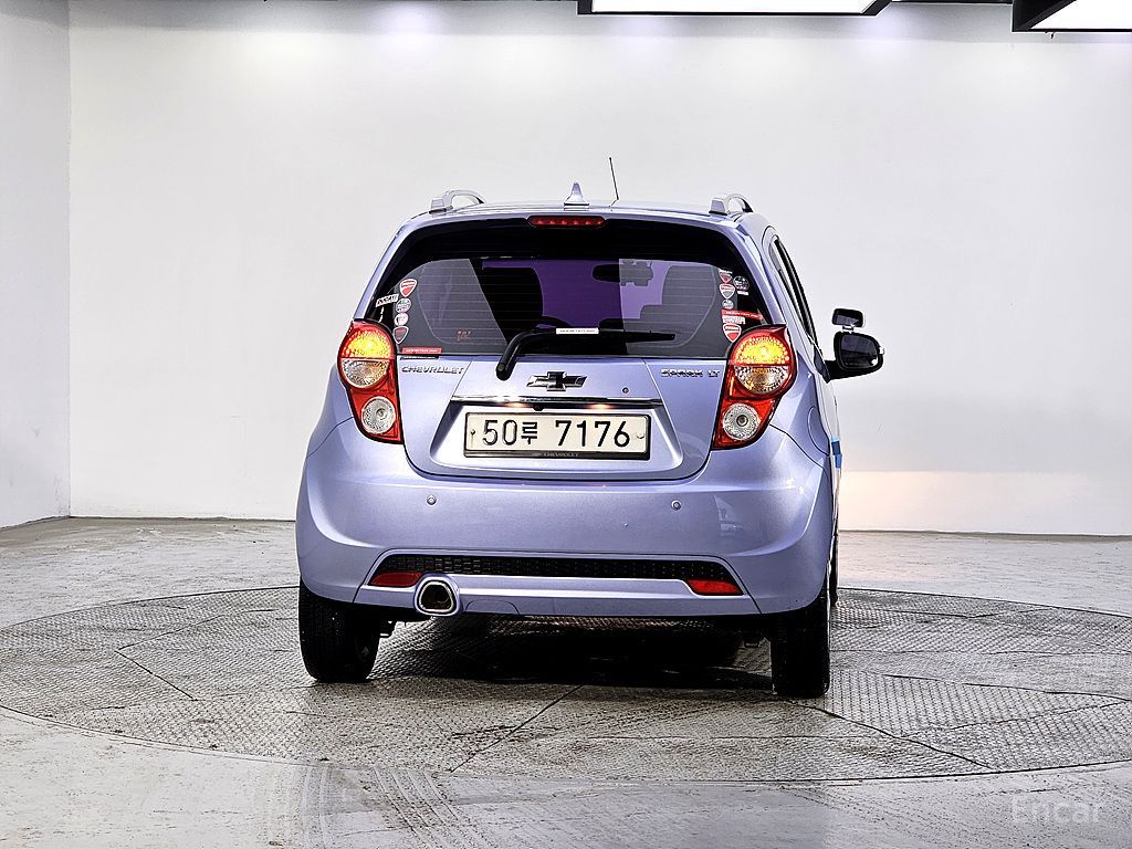 Chevrolet Spark Base — Фотографии автомобиля 3