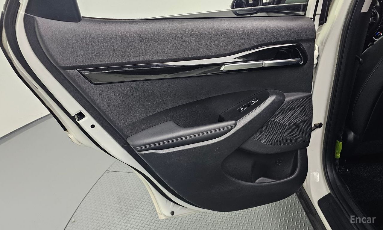 Kia Seltos Noblesse — Фотографии автомобиля 23