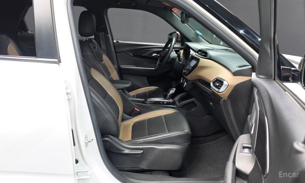 Chevrolet TrailBlazer 1.3 Turbo 2WD — Фотографии автомобиля 26