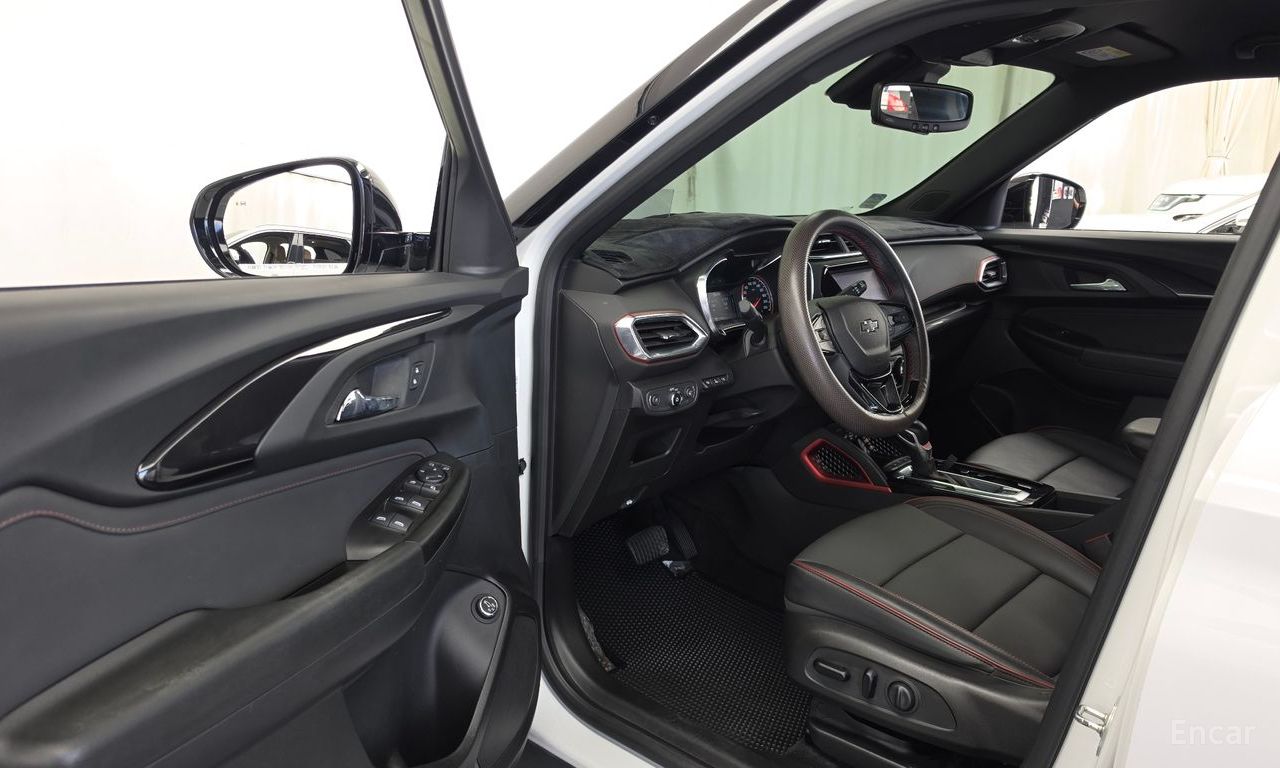 Chevrolet TrailBlazer RS — Фотографии автомобиля 10