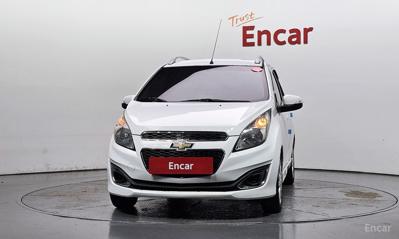 Chevrolet Spark Base — Фотографии автомобиля 3