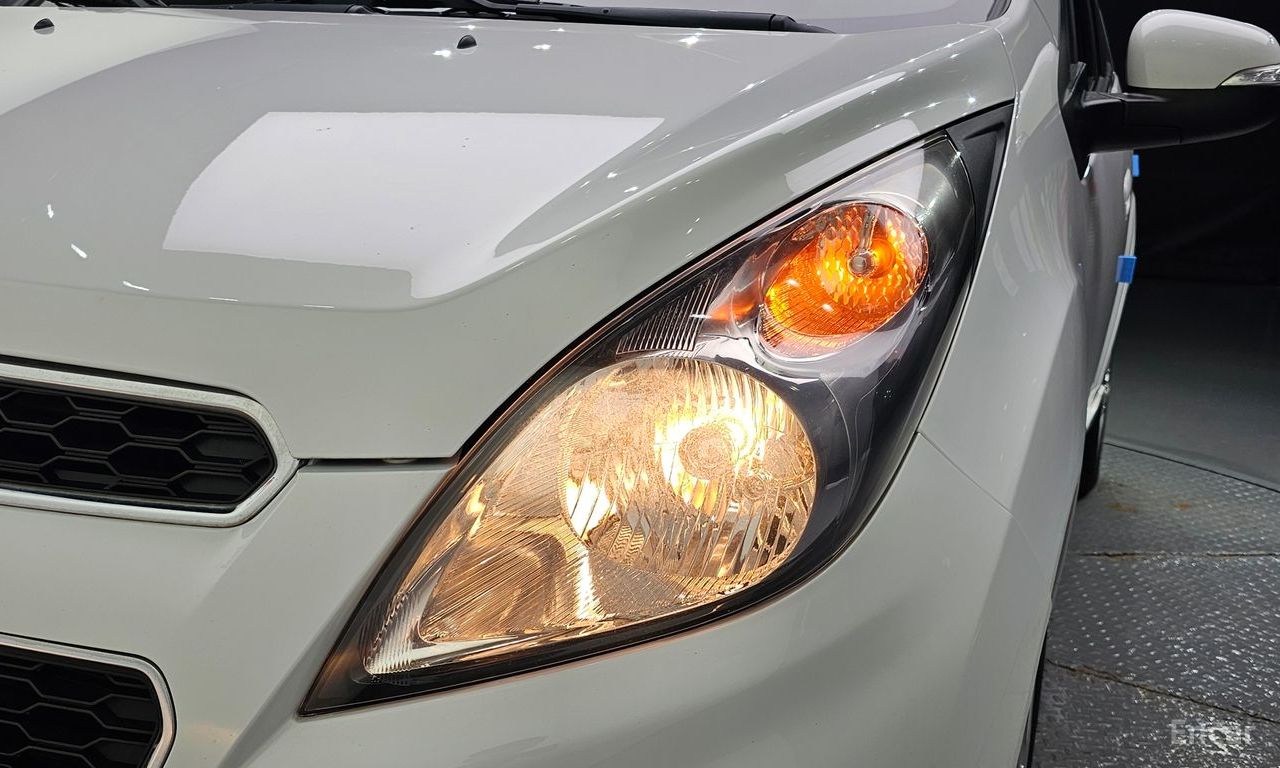 Chevrolet Spark Base — Фотографии автомобиля 22