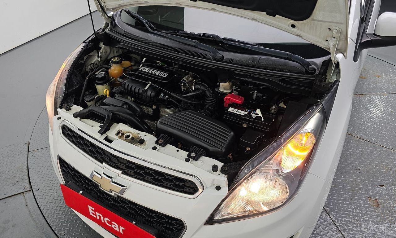 Chevrolet Spark Base — Фотографии автомобиля 6