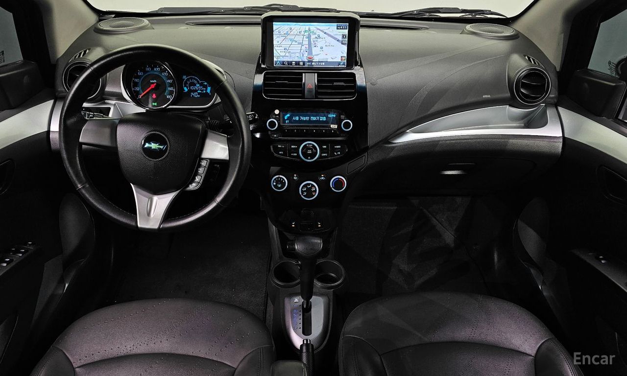 Chevrolet Spark Base — Фотографии автомобиля 7