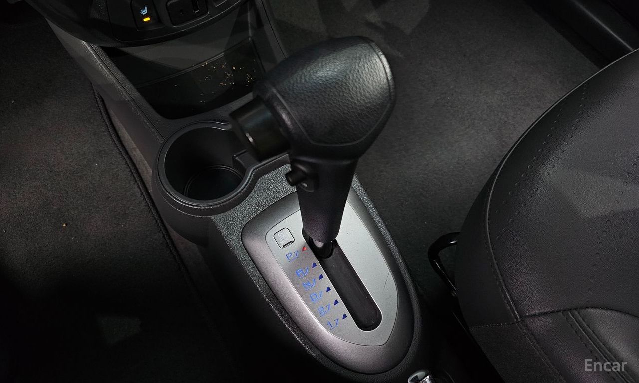 Chevrolet Spark Base — Фотографии автомобиля 9