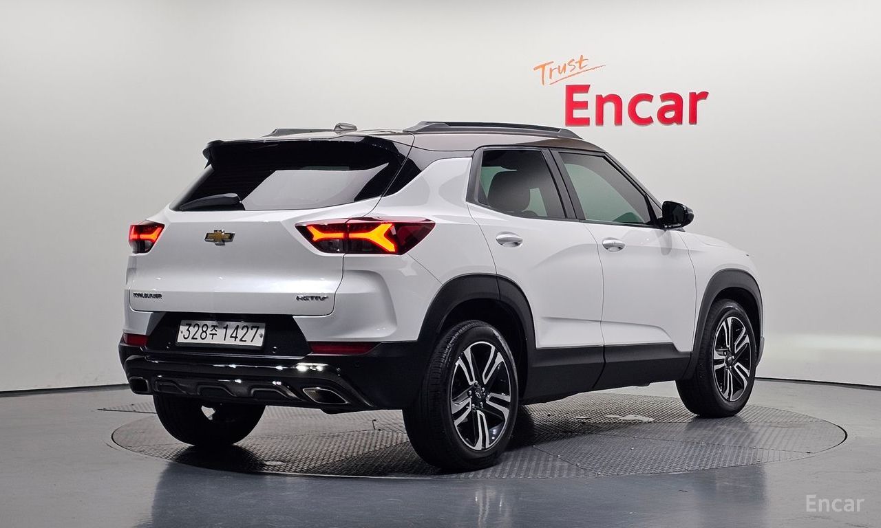 Chevrolet TrailBlazer 1.3 Turbo 2WD — Фотографии автомобиля 2