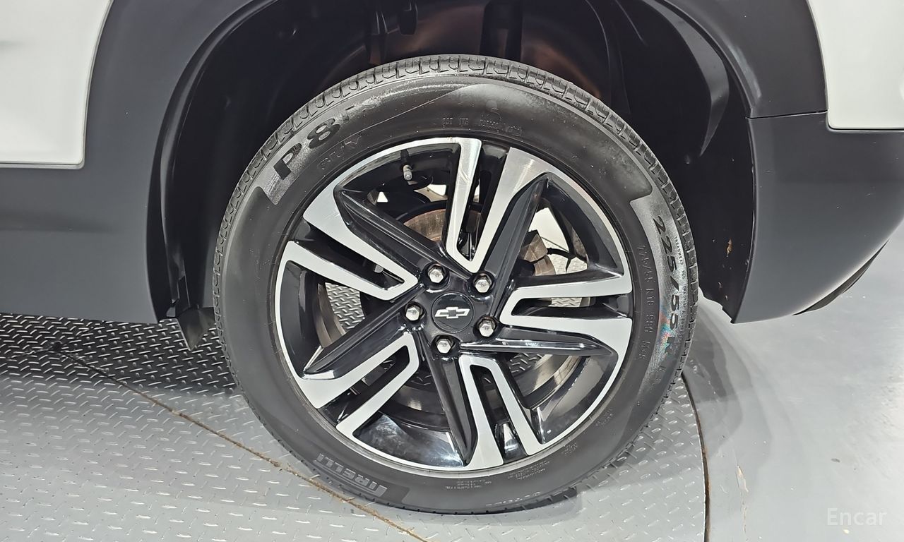 Chevrolet TrailBlazer 1.3 Turbo 2WD — Фотографии автомобиля 21