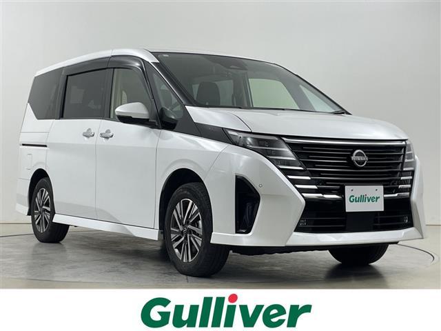 Nissan Serena V