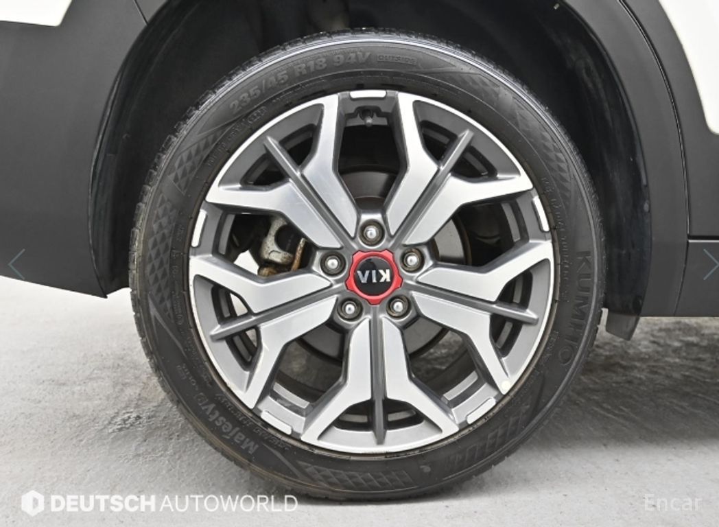 Kia Seltos Signature — Фотографии автомобиля 17