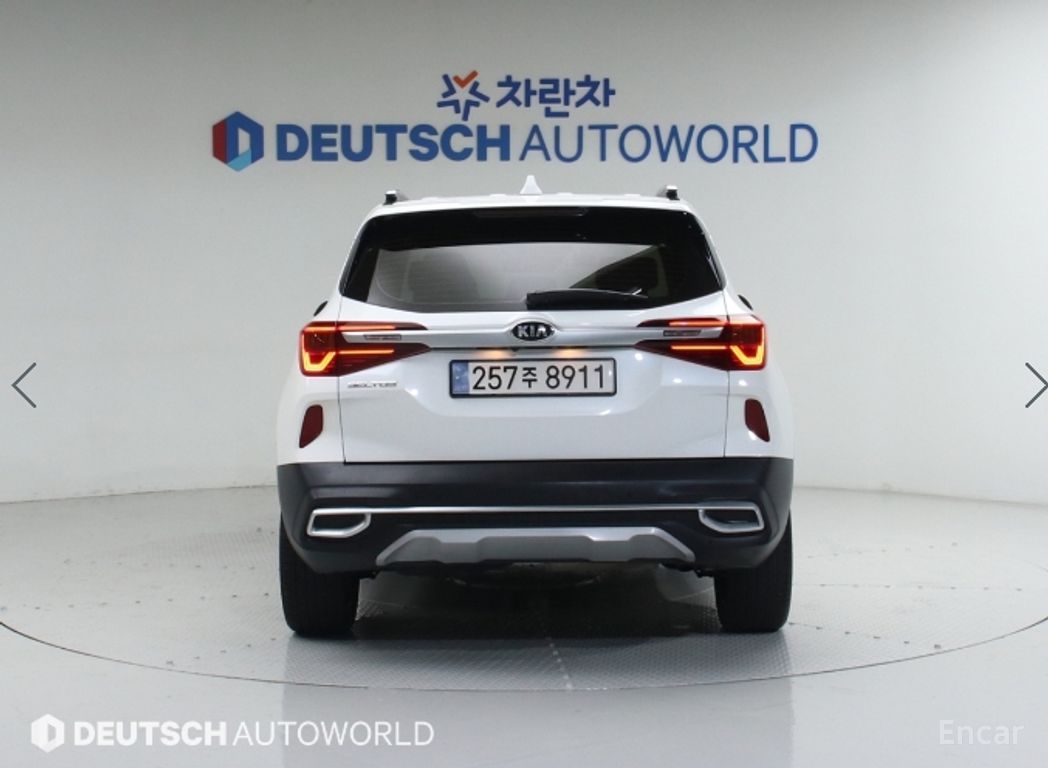 Kia Seltos Signature — Фотографии автомобиля 8