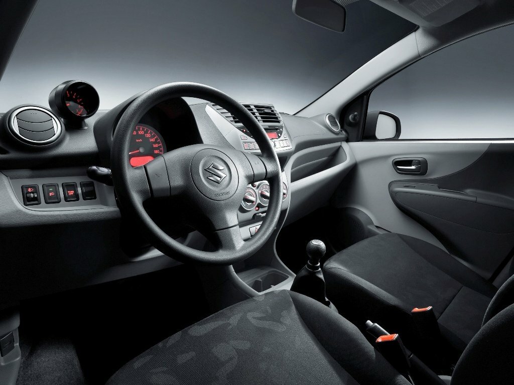 Suzuki Alto G — Фотографии комплектации 7