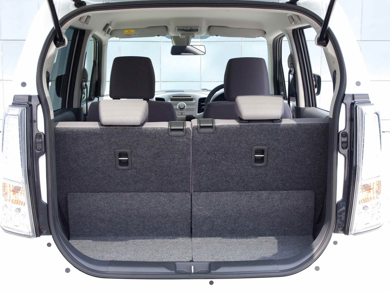 Suzuki Wagon R FX — Фотографии комплектации 11