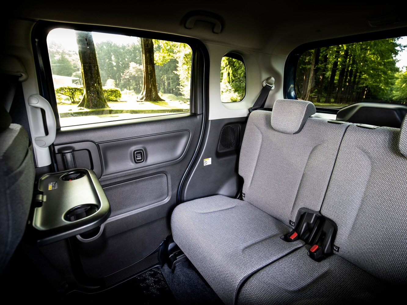 Suzuki Wagon R Smile G Package — Фотографии комплектации 12
