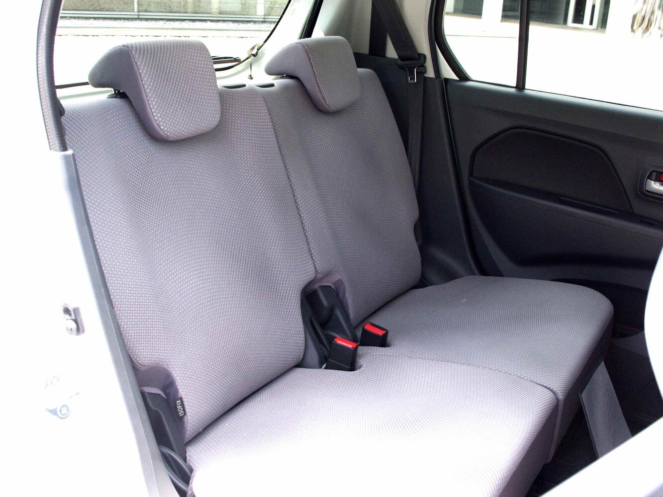 Suzuki Wagon R FX — Фотографии комплектации 7