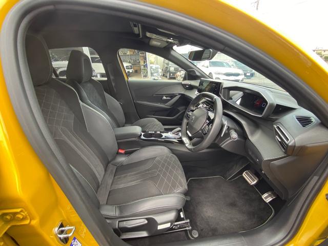 Peugeot 208 GT — Фотографии автомобиля 12