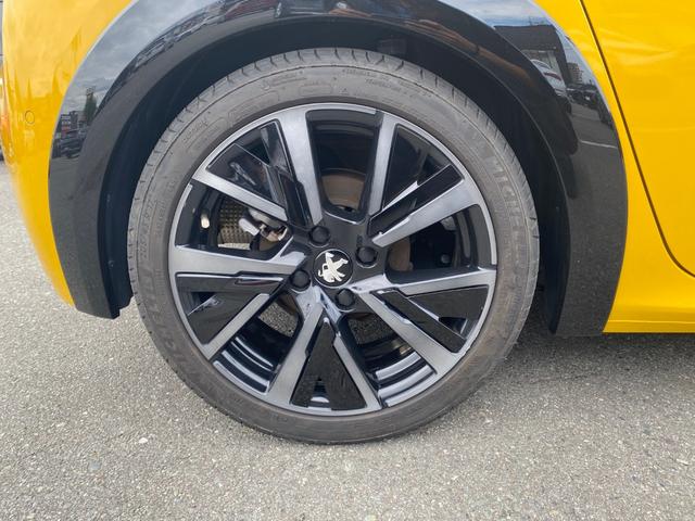 Peugeot 208 GT — Фотографии автомобиля 27