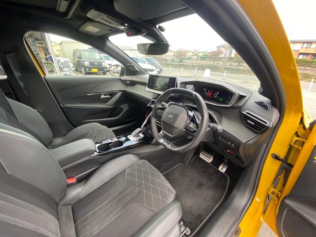 Peugeot 208 GT — Фотографии автомобиля 45