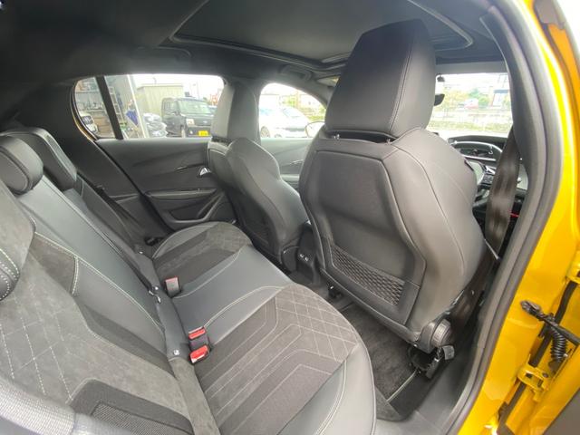 Peugeot 208 GT — Фотографии автомобиля 47