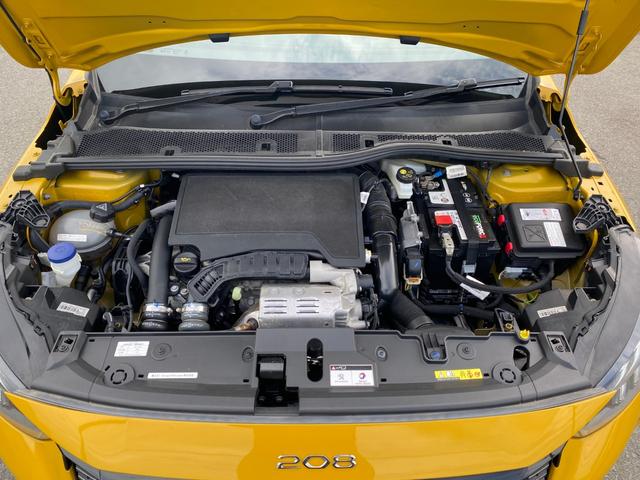 Peugeot 208 GT — Фотографии автомобиля 57