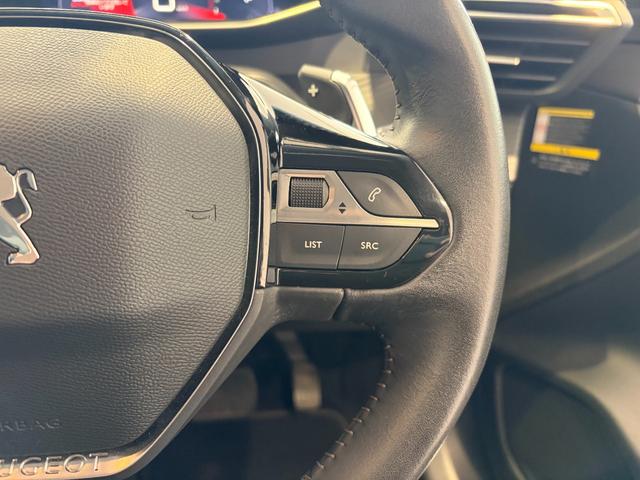 Peugeot 208 — Фотографии автомобиля 19