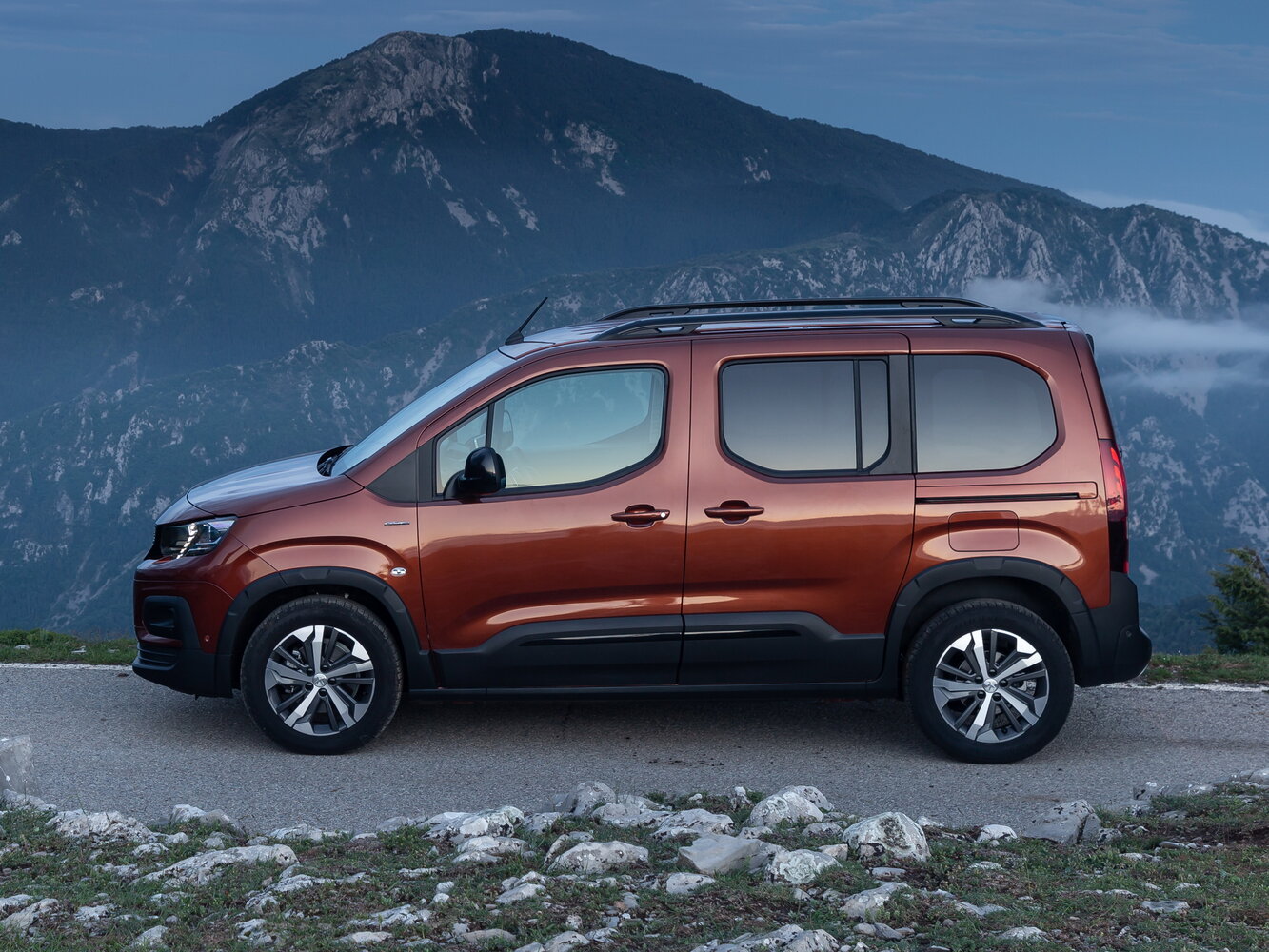 Peugeot Rifter GT — Фотографии комплектации 3