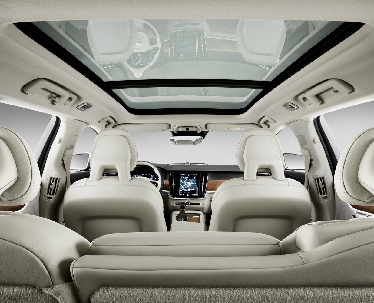 Volvo V90 D4 — Фотографии комплектации 7