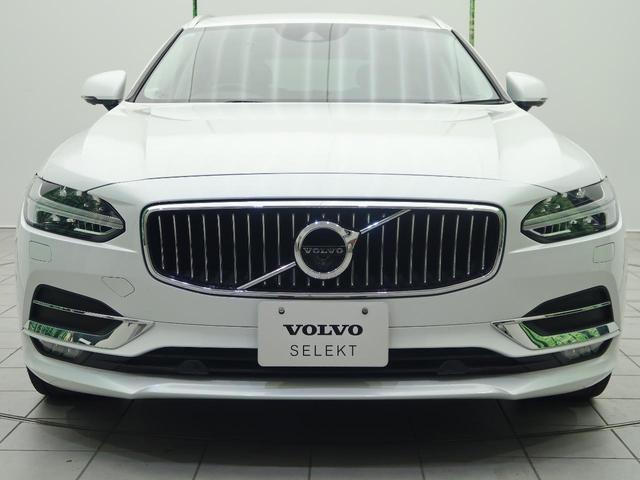 Volvo V90 D4 — Фотографии автомобиля 17