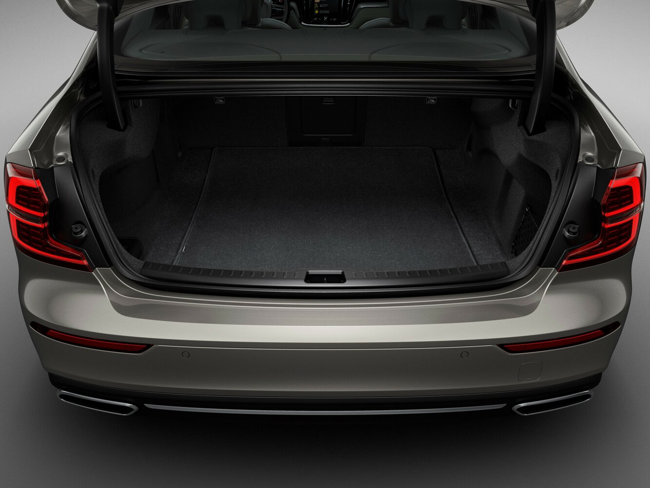 Volvo S60 T6 AWD — Фотографии комплектации 14