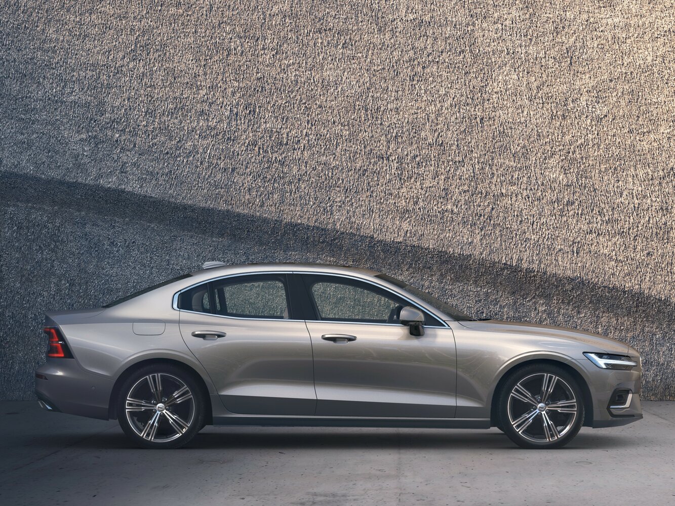 Volvo S60 T6 AWD — Фотографии комплектации 3