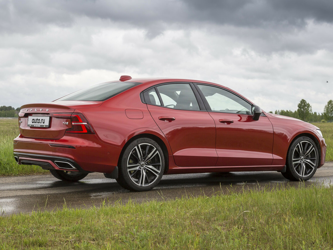 Volvo S60 T6 AWD — Фотографии комплектации 21
