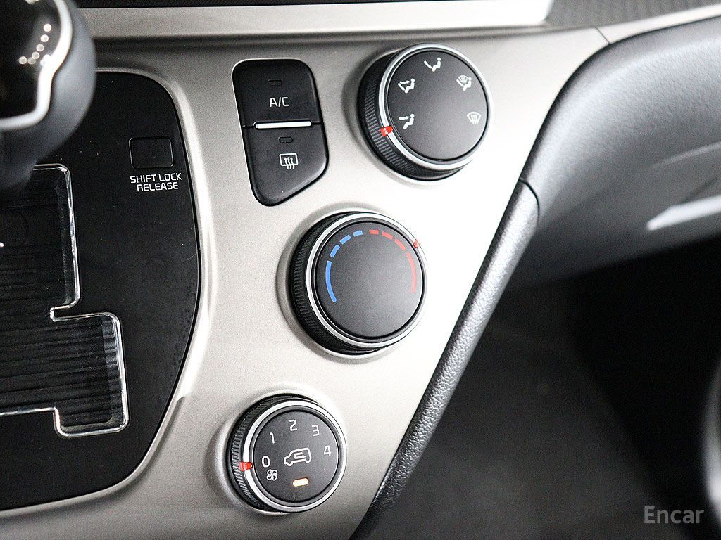 Kia Ray Prestige — Фотографии автомобиля 18