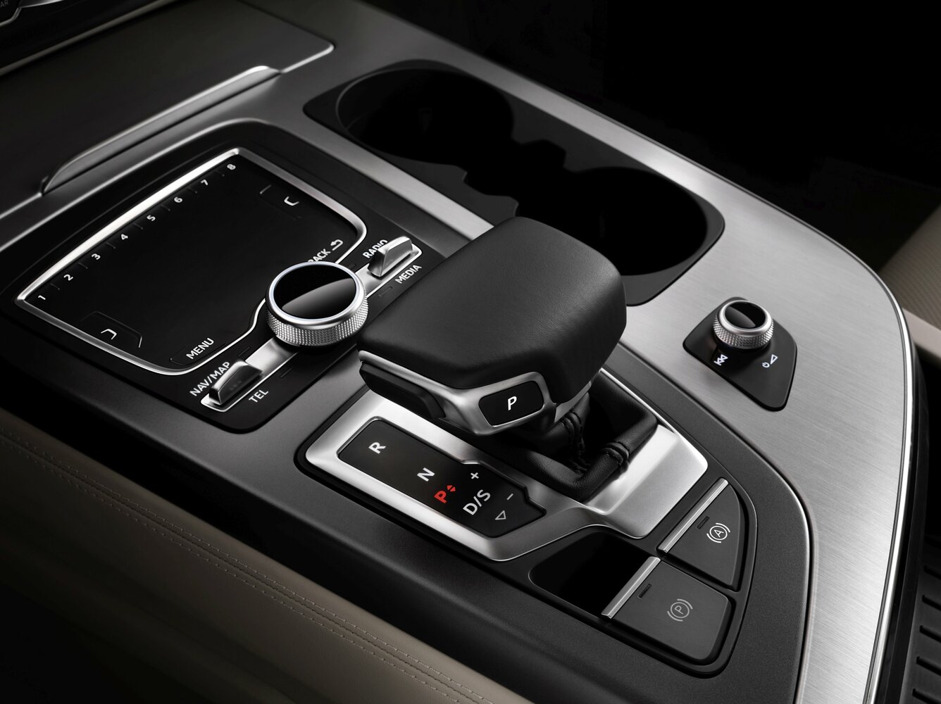 Audi Q7 2015 35 TFSI Sport — Фотографии комплектации 11