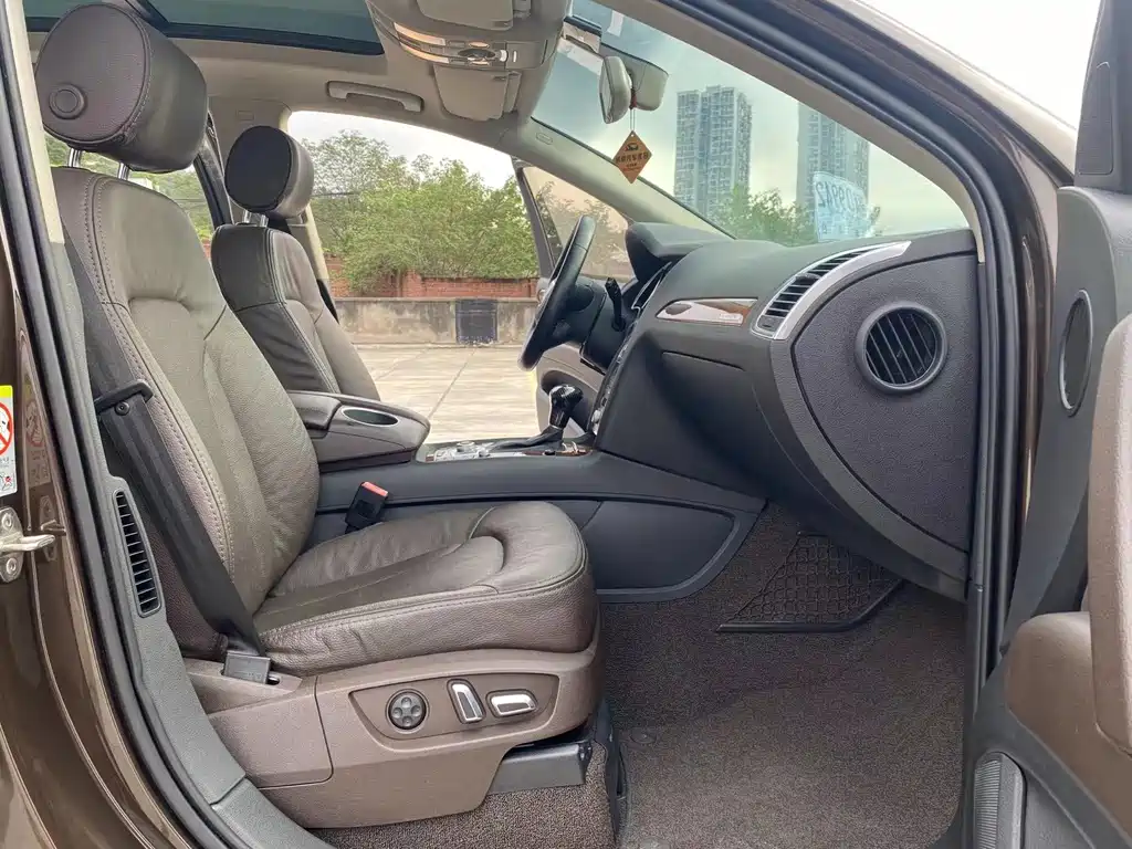 Audi Q7 2015 35 TFSI Sport — Фотографии автомобиля 9