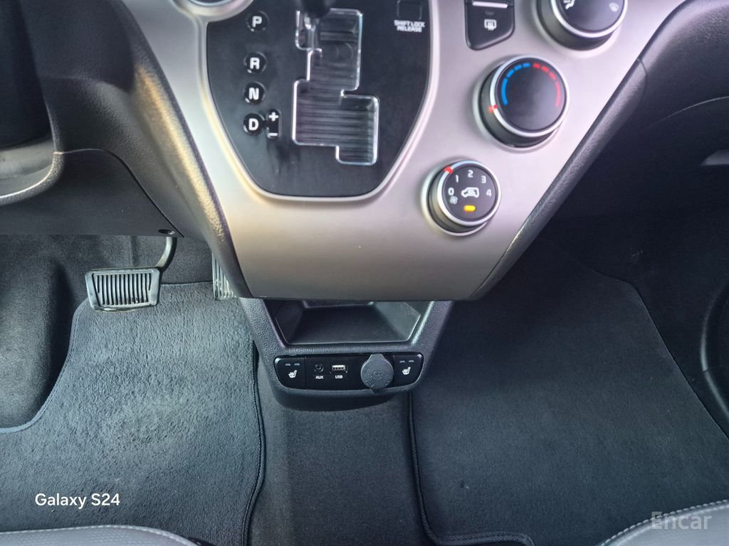 Kia Ray Luxury — Фотографии автомобиля 18