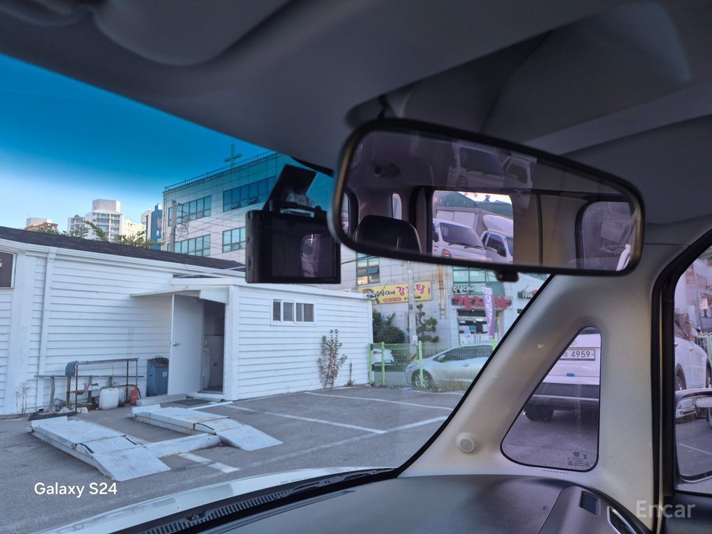 Kia Ray Luxury — Фотографии автомобиля 19
