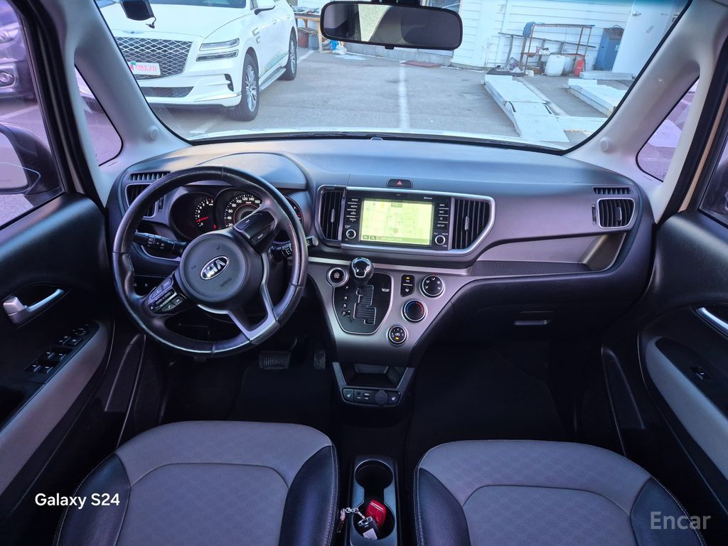 Kia Ray Luxury — Фотографии автомобиля 9