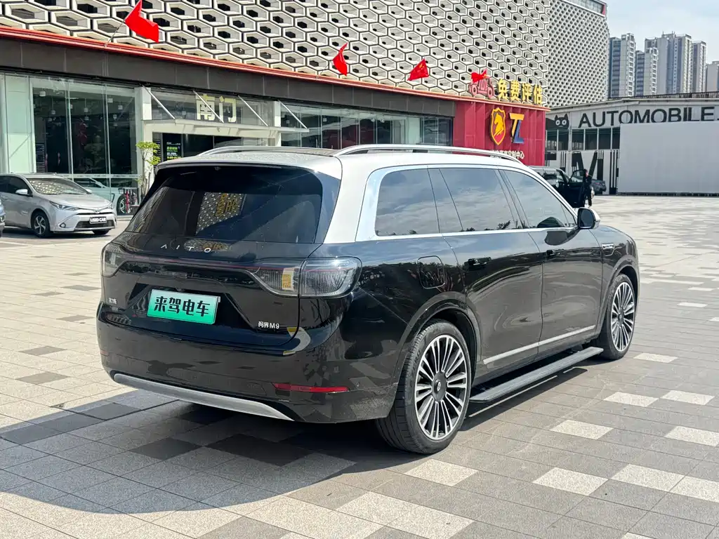 Aito M9 2024 Ultra 52kWh 6 мест — Фотографии автомобиля 5
