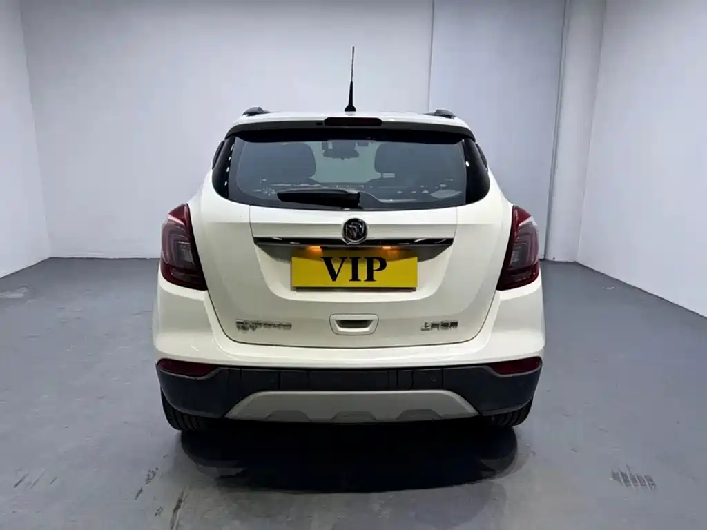 Buick Encore 2016 18T AT Elite — Фотографии автомобиля 5